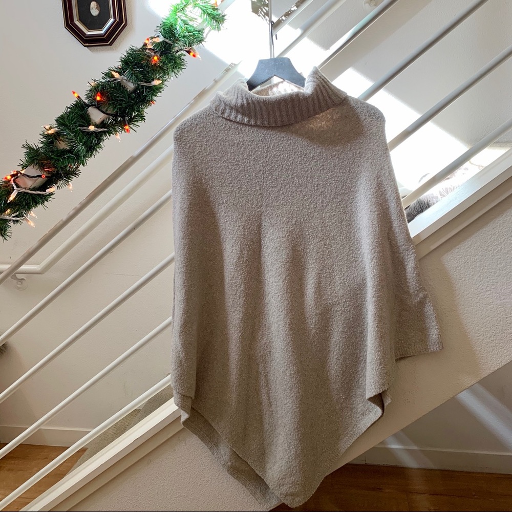 J.Jill turtleneck Pancho